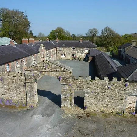 Castlehamilton And Activity Centre *