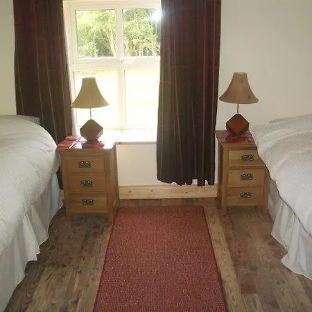 Castlehamilton And Activity Centre *