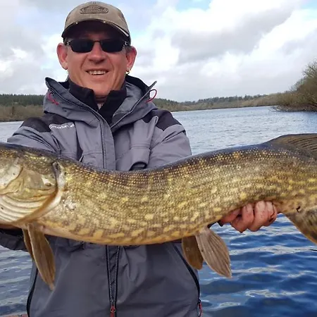 Castlehamilton And Activity Centre *