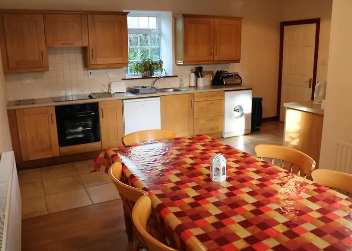 Castlehamilton And Activity Centre *