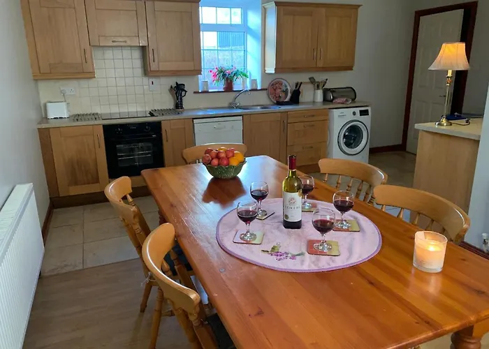 Ferienhaus Castlehamilton And Activity Centre